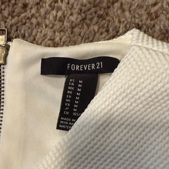 Forever 21 White Textured Tank Top - Picture 2 of 5